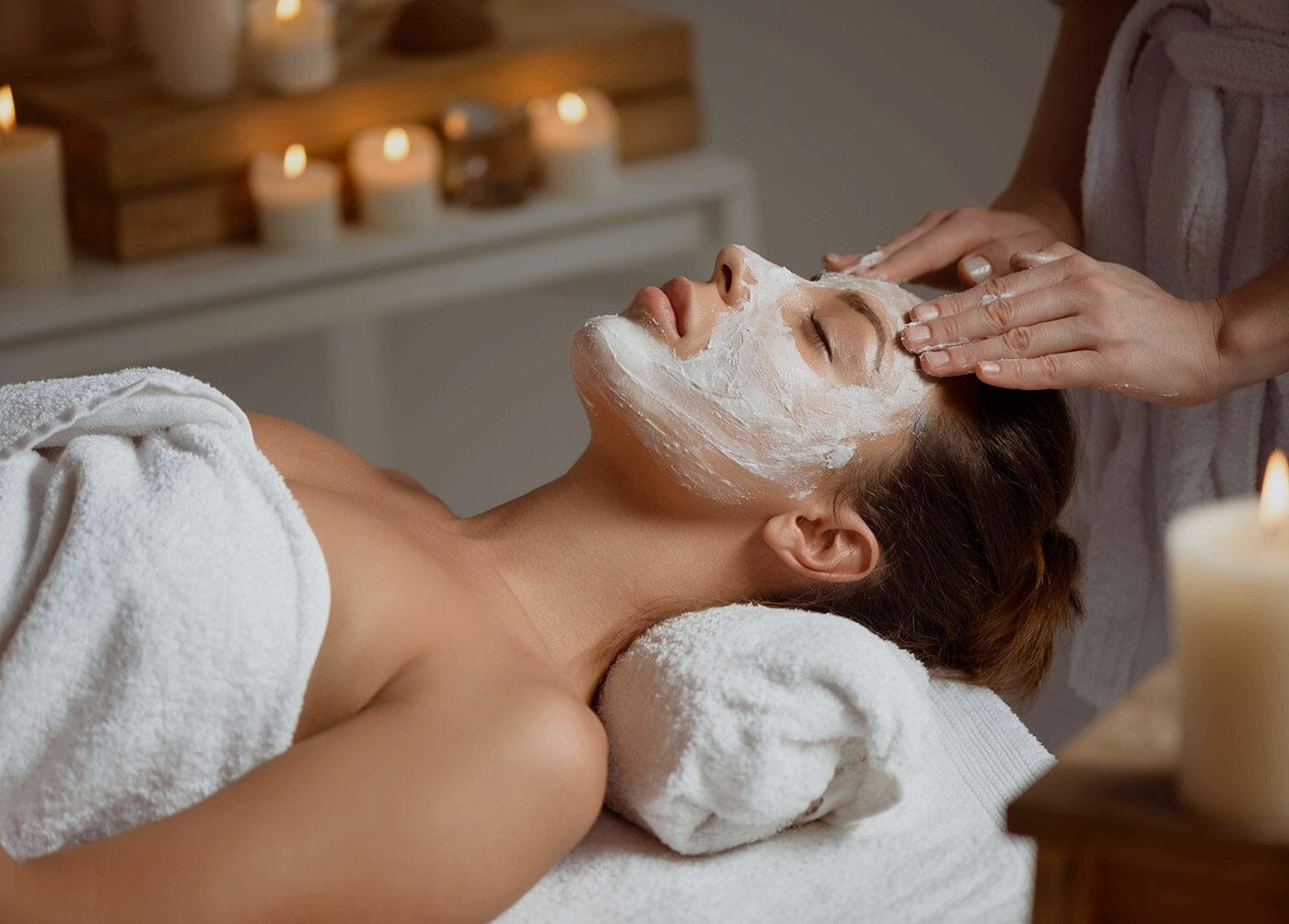 Gesichtswellness mit Behandlung & Pflege (75 - 90Min)